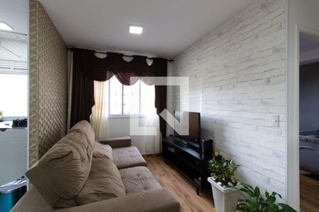 Sala de apartamento à venda com 2 quartos, 45m² em Vila Carmosina, São Paulo