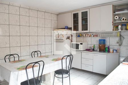 Casa à venda com 250m², 3 quartos e 3 vagasCozinha