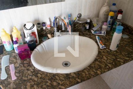 Casa à venda com 250m², 3 quartos e 3 vagasBanheiro quarto 1