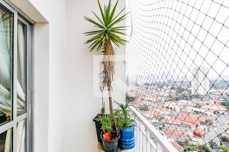 Apartamento à venda com 80m², 3 quartos e 2 vagasVaranda