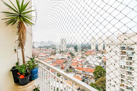 Apartamento à venda com 80m², 3 quartos e 2 vagasVaranda