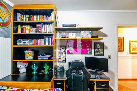 Apartamento à venda com 80m², 3 quartos e 2 vagasQuarto 2