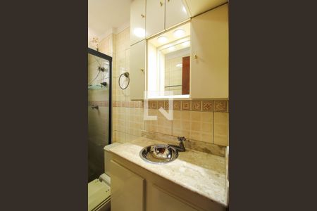 Banheiro de apartamento à venda com 2 quartos, 55m² em Brás, São Paulo