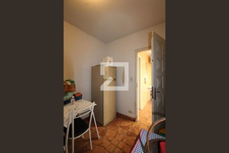 Casa à venda com 200m², 3 quartos e 2 vagasQuarto de Serviço