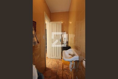 Casa à venda com 200m², 3 quartos e 2 vagasBanheiro de Serviço