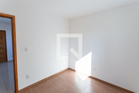 Apartamento à venda com 57m², 2 quartos e 1 vaga Apartamento à venda com 57m², 2 quartos e 1 vagaQuarto 2