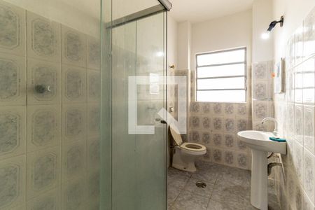 Banheiro de apartamento para alugar com 1 quarto, 60m² em República, São Paulo