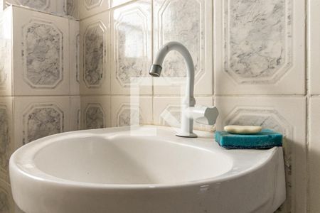 Apartamento para alugar com 60m², 1 quarto e sem vagaBanheiro