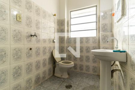 Apartamento para alugar com 60m², 1 quarto e sem vagaBanheiro