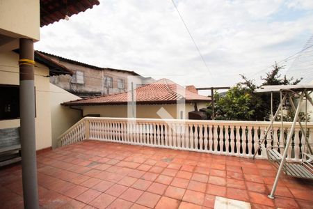 Casa à venda com 109m², 2 quartos e 3 vagasVaranda 2