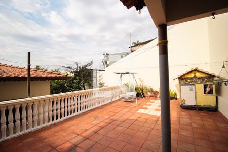 Casa à venda com 109m², 2 quartos e 3 vagasVaranda 2