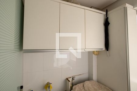 Apartamento para alugar com 67m², 2 quartos e 1 vaga Apartamento para alugar com 67m², 2 quartos e 1 vagaCozinha e Área de Serviço