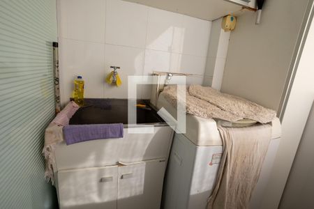 Apartamento para alugar com 67m², 2 quartos e 1 vaga Apartamento para alugar com 67m², 2 quartos e 1 vagaCozinha e Área de Serviço