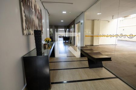 Apartamento para alugar com 67m², 2 quartos e 1 vaga Apartamento para alugar com 67m², 2 quartos e 1 vagaHall social