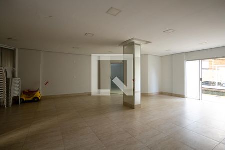 Apartamento para alugar com 67m², 2 quartos e 1 vaga Apartamento para alugar com 67m², 2 quartos e 1 vagaÁrea comum - Salão de festas