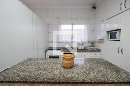 Casa à venda com 160m², 3 quartos e 3 vagasCozinha
