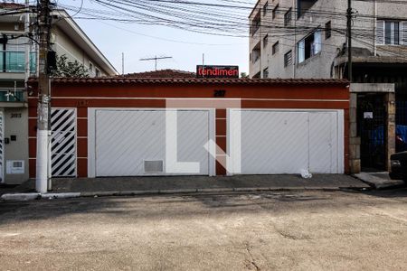 Casa à venda com 160m², 3 quartos e 3 vagasFachada