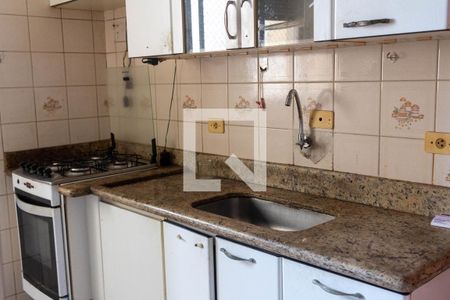 Cozinha 2 de apartamento à venda com 3 quartos, 75m² em Vila Sonia, São Paulo