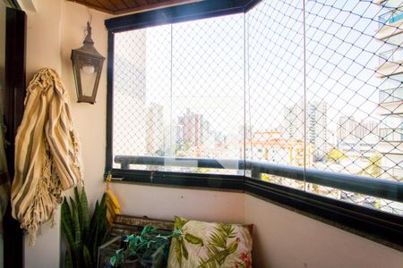 Varanda da sala de apartamento à venda com 4 quartos, 136m² em Vila Gilda, Santo André
