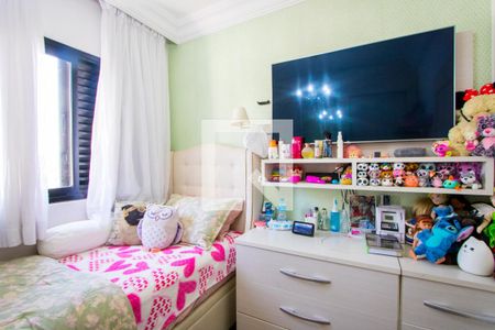 Apartamento à venda com 136m², 4 quartos e 3 vagasQuarto 3