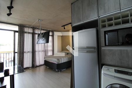 Sala/Cozinha de kitnet/studio para alugar com 1 quarto, 35m² em Santo Amaro, São Paulo