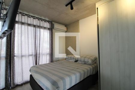Sala/Quarto de kitnet/studio para alugar com 1 quarto, 35m² em Santo Amaro, São Paulo