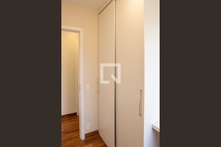 Apartamento para alugar com 83m², 2 quartos e 2 vagas Apartamento para alugar com 83m², 2 quartos e 2 vagasEscritório