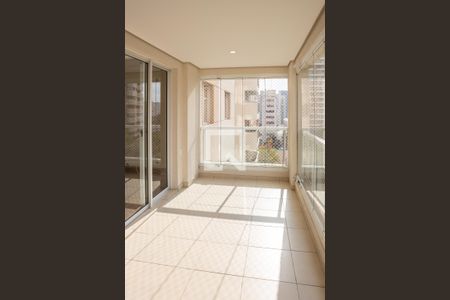 Apartamento para alugar com 83m², 2 quartos e 2 vagas Apartamento para alugar com 83m², 2 quartos e 2 vagasSacada