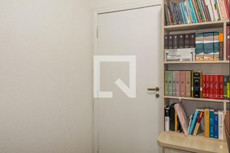 Casa à venda com 1300m², 4 quartos e 8 vagas Casa à venda com 1300m², 4 quartos e 8 vagasEscritório