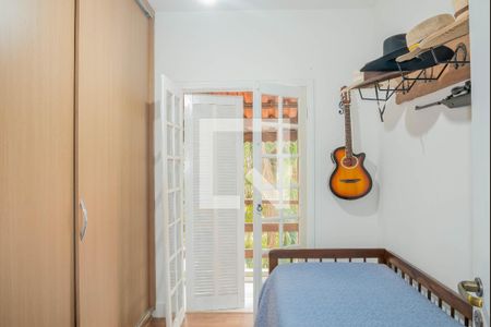 Casa à venda com 1300m², 4 quartos e 8 vagas Casa à venda com 1300m², 4 quartos e 8 vagasQuarto 2