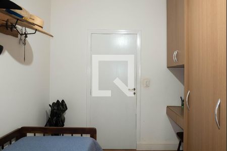 Casa à venda com 1300m², 4 quartos e 8 vagas Casa à venda com 1300m², 4 quartos e 8 vagasQuarto 2