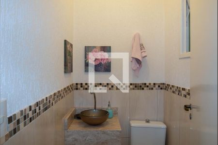 Casa à venda com 1300m², 4 quartos e 8 vagas Casa à venda com 1300m², 4 quartos e 8 vagasLavabo