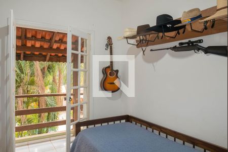 Casa à venda com 1300m², 4 quartos e 8 vagas Casa à venda com 1300m², 4 quartos e 8 vagasQuarto 2