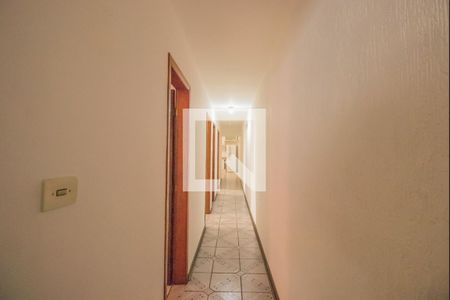Corredor de casa para alugar com 3 quartos, 90m² em Jardim Oriental, São Paulo