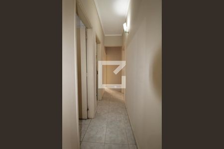 Apartamento à venda com 117m², 3 quartos e sem vagaCorredor