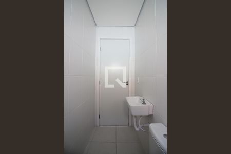 Banheiro Social de apartamento para alugar com 1 quarto, 20m² em Rudge Ramos, São Bernardo do Campo