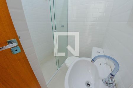 Banheiro de apartamento para alugar com 1 quarto, 25m² em Ingleses do Rio Vermelho, Florianópolis
