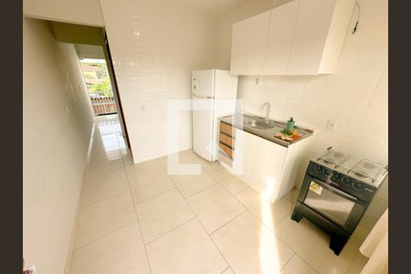 Sala/Cozinha de apartamento para alugar com 1 quarto, 25m² em Ingleses do Rio Vermelho, Florianópolis