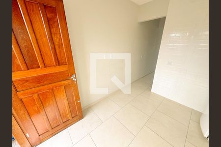 Sala/Cozinha de apartamento para alugar com 1 quarto, 25m² em Ingleses do Rio Vermelho, Florianópolis