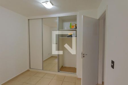 Suíte  de apartamento à venda com 2 quartos, 48m² em Jardim Márcia, Campinas