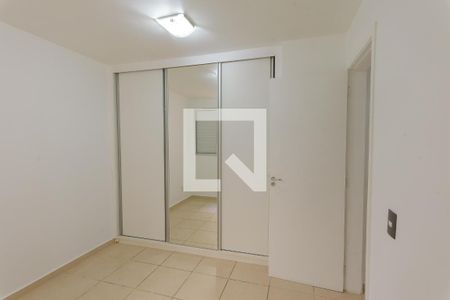 Suíte  de apartamento à venda com 2 quartos, 48m² em Jardim Márcia, Campinas