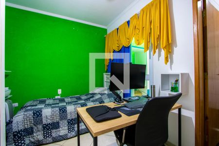 Casa à venda com 204m², 3 quartos e 4 vagas Casa à venda com 204m², 3 quartos e 4 vagasQuarto 2 - Suíte