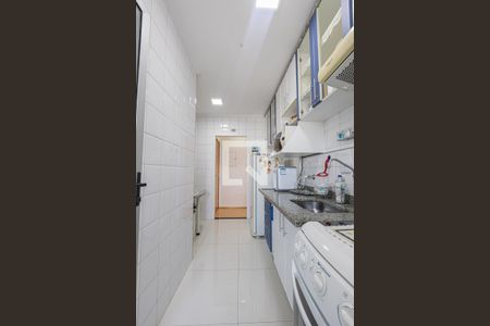 Apartamento à venda com 64m², 2 quartos e 1 vagaCOzinha