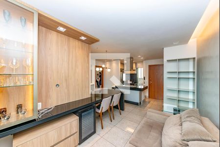 Sala de apartamento para alugar com 2 quartos, 65m² em Belvedere, Belo Horizonte