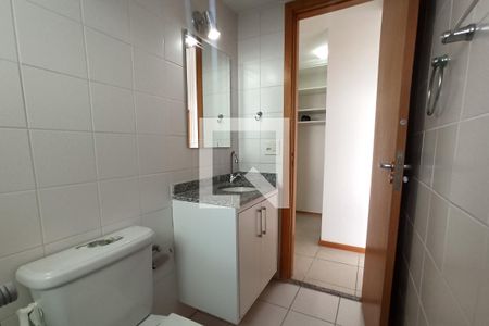 Apartamento à venda com 62m², 2 quartos e 1 vagaBanheiro Social