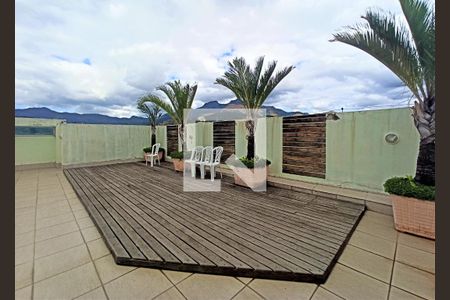 Apartamento à venda com 62m², 2 quartos e 1 vagaÁrea de Convívio