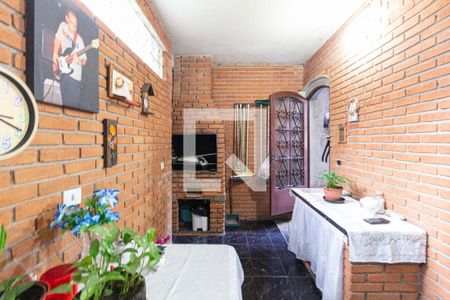 Casa à venda com 148m², 4 quartos e 2 vagas Casa à venda com 148m², 4 quartos e 2 vagasChurrasqueira