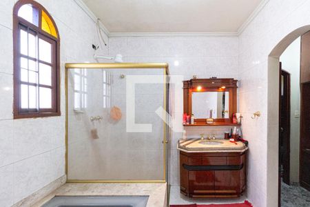 Casa à venda com 148m², 4 quartos e 2 vagas Casa à venda com 148m², 4 quartos e 2 vagasBanheiro da suíte