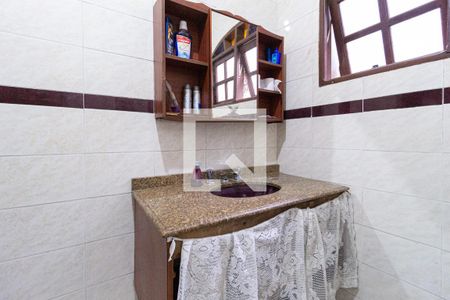 Casa à venda com 148m², 4 quartos e 2 vagas Casa à venda com 148m², 4 quartos e 2 vagasBanheiro 1