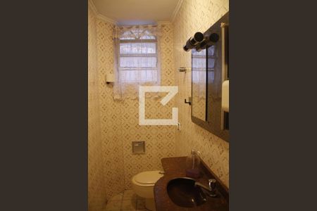 Casa à venda com 304m², 3 quartos e 3 vagasLavabo